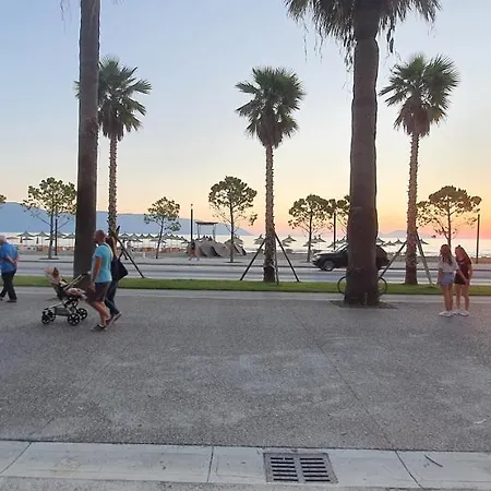 Deluxe * Vlore